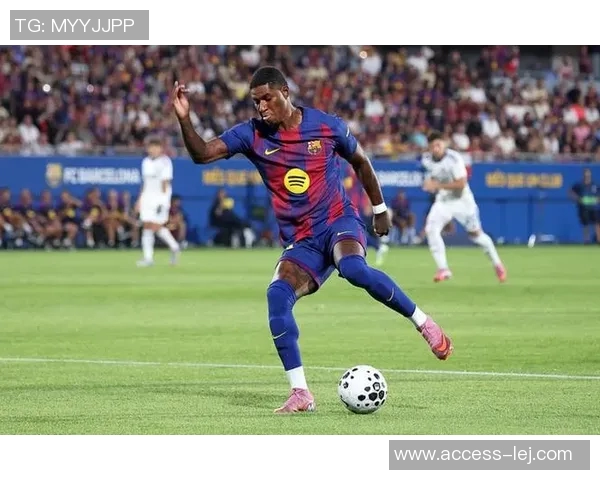 曼联友谊赛大胜巴萨五球狂潮神扑瞬间成全场焦点