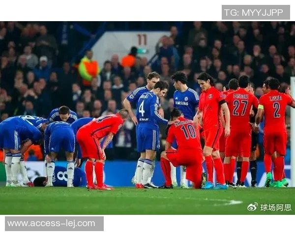 欧联杯激战巴黎圣日耳曼强势击败曼联晋级点球大战精彩瞬间回顾