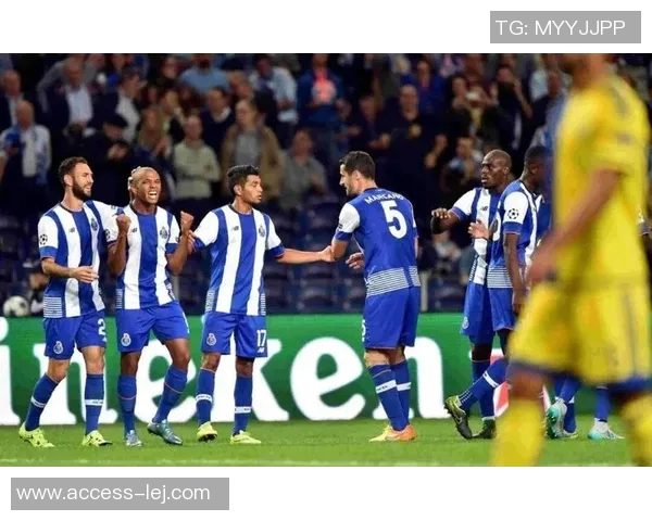 西甲精彩对决多特蒙德大胜波尔图引发转会热议与全场欢呼