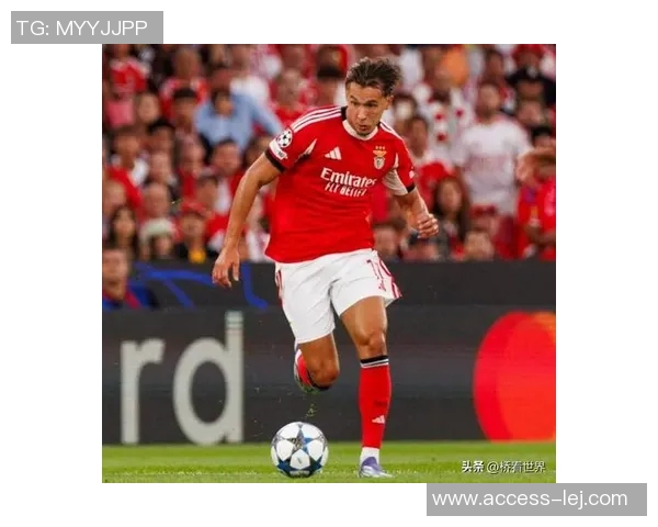 意甲激战：本菲卡逆转巴黎圣日耳曼红牌事件引发全场热议战术解析