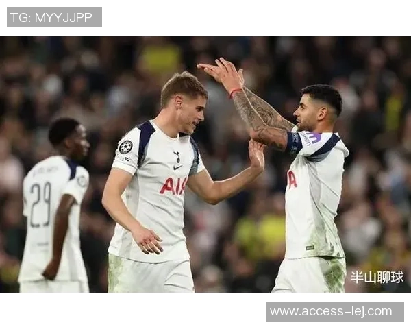 英超惊天冷门热刺逆袭拜仁上演3-0大胜引发全场震撼