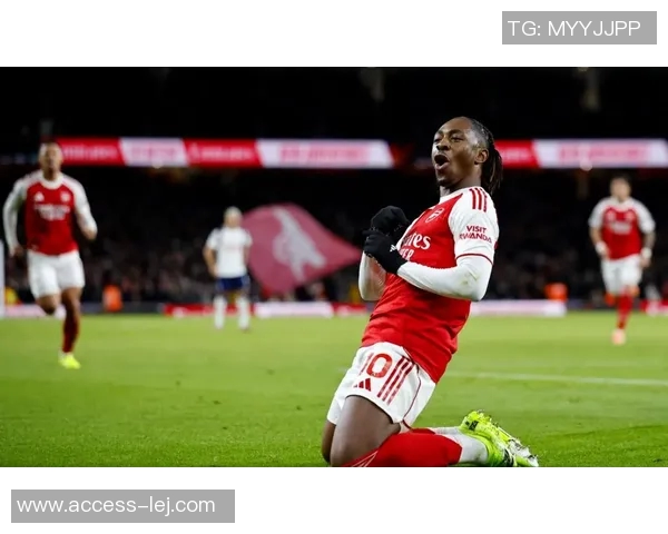 热刺友谊赛大胜阿森纳乌龙球成为全场焦点战术解析