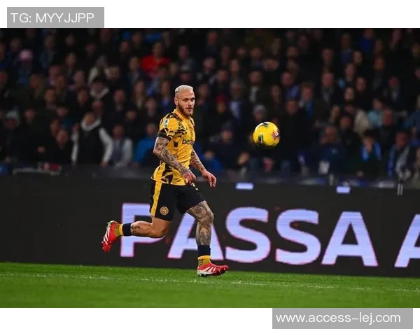 那不勒斯友谊赛大胜莱比锡五球狂潮战术解析与精彩瞬间回顾