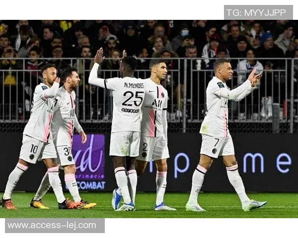 莱比锡大胜巴黎圣日耳曼五球狂潮引发全场沸腾精彩集锦回顾 莱比锡大胜巴黎圣日耳曼五球狂潮引发全场沸腾精彩集锦回顾