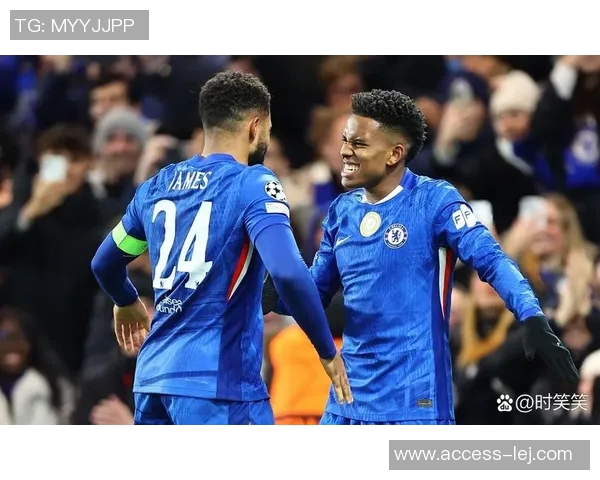 切尔西友谊赛大胜里昂三球逆转引发全场热烈反响